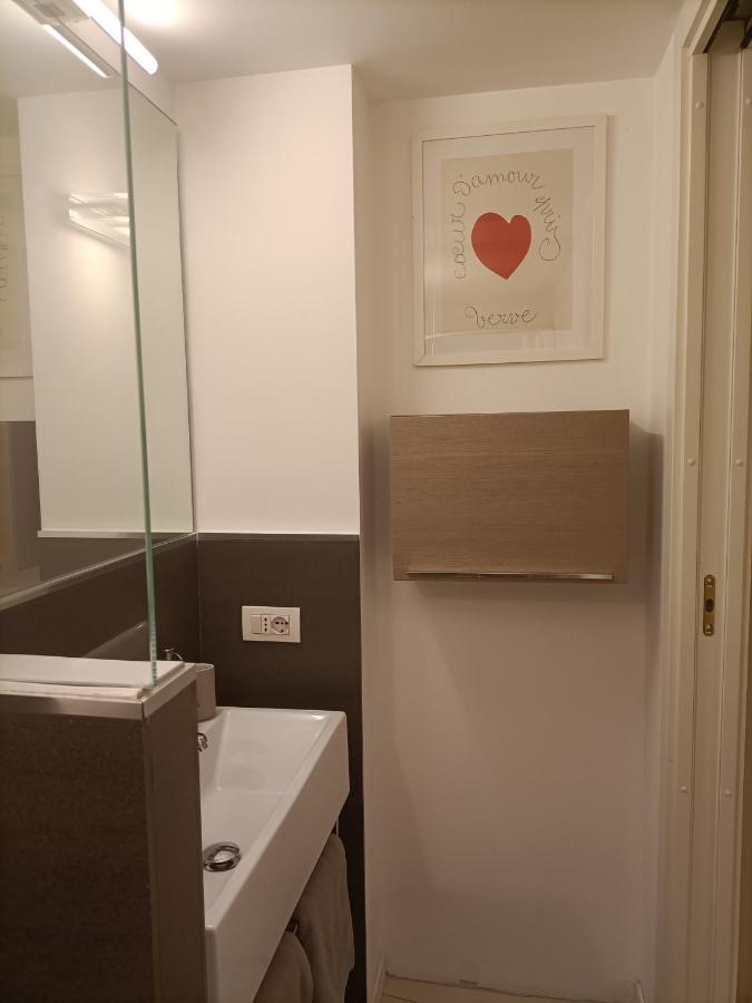 Be My Guest In Citta' Alta Charme&Relax Apartment Бергамо Екстериор снимка