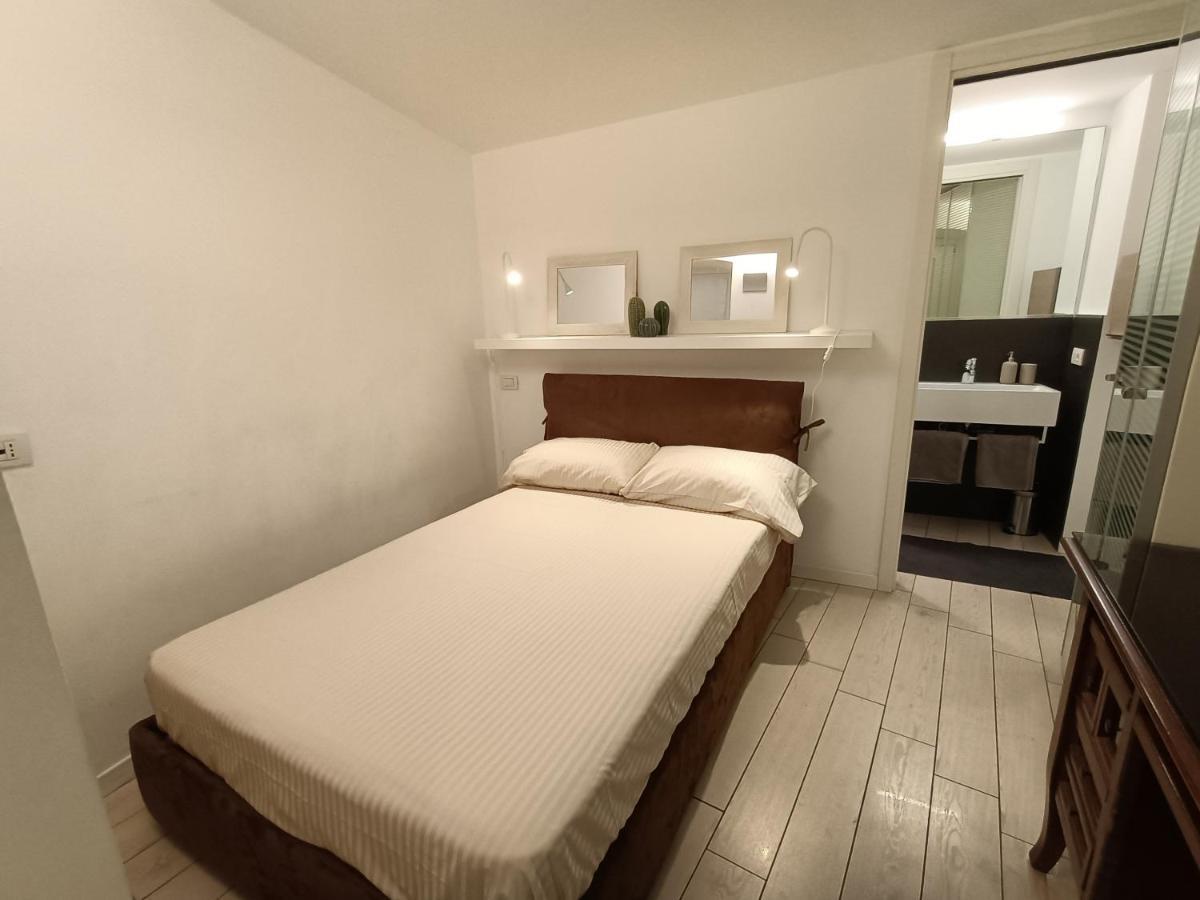 Be My Guest In Citta' Alta Charme&Relax Apartment Бергамо Екстериор снимка